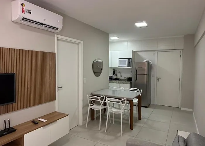 Apto Quarto E Sala Mobiliado No Bairro Ponta Verde