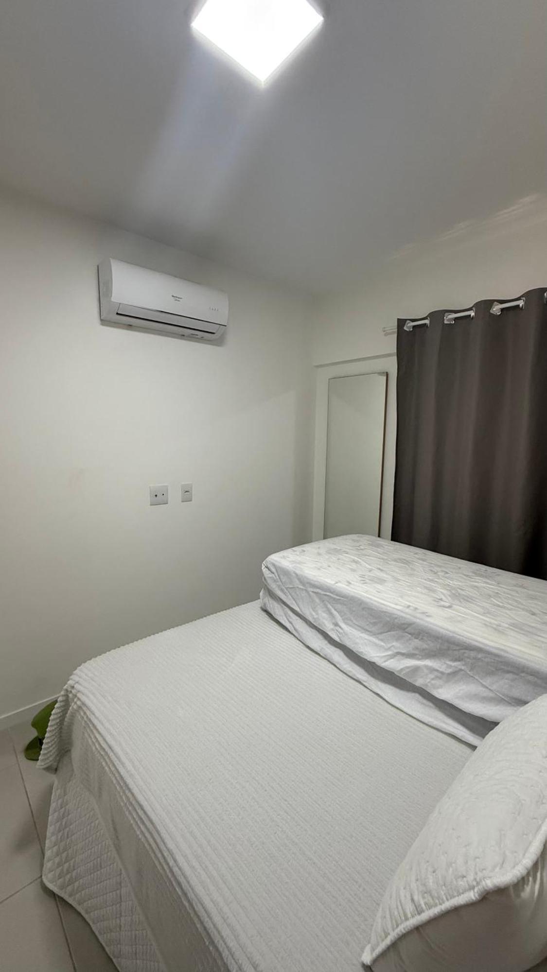 Apto E Sala Mobiliado No Bairro Ponta 公寓