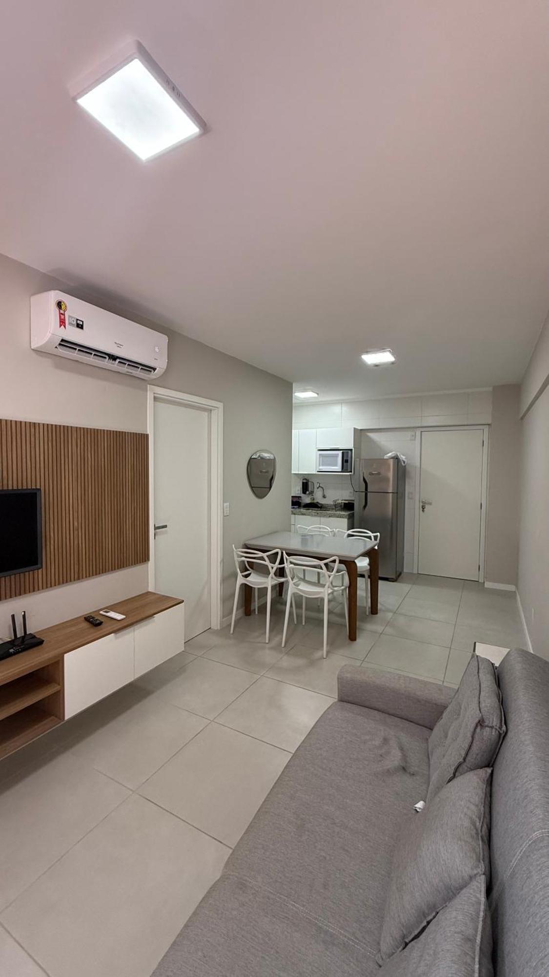 Apto E Sala Mobiliado No Bairro Ponta * Maceio (Alagoas)